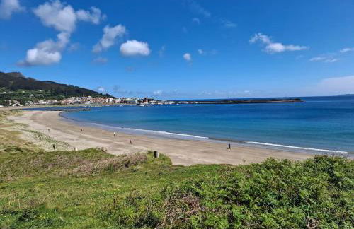 Piso primera línea de playa y vistas al mar en Cariño - Foto 34