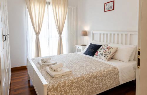 The Red Suite in Florence with Free Parking - Photo 6