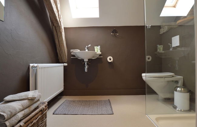 Grand Holiday Home in Alphen with Sauna & Hot Tub - Foto 17