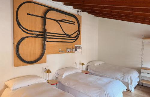 Manyolas 93 - Photo 5