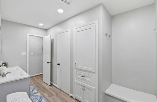 Pool Hot-Tub - 4 BR Luxury Home in Friendswood - Foto 32