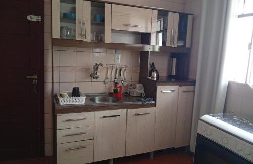 Linda e aconchegante casa - Foto 4