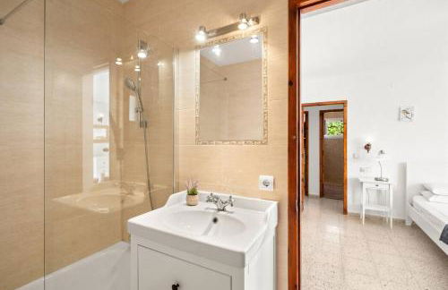 Casa Kintore A beautiful family friendly villa situated in the heart of S’Algar - Foto 18