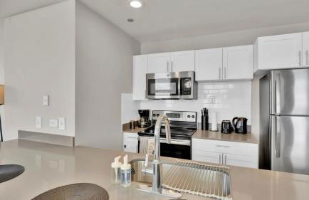HEB04 Spacious & Stylish 2 Bedroom Condo Downtown Fort Worth, Free Parking, Walk to Convention Center - Foto 3