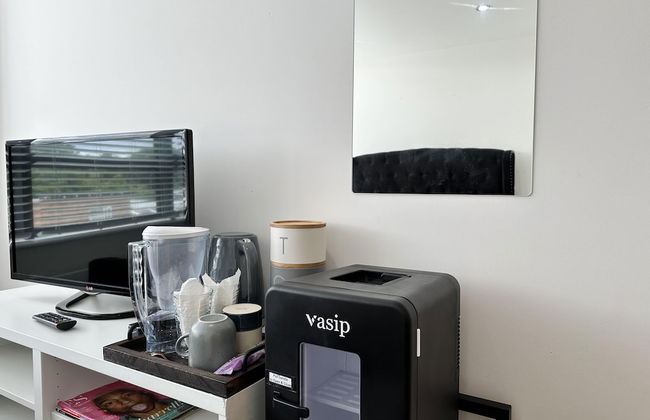 Condo Apartment With Workspace - Foto 48