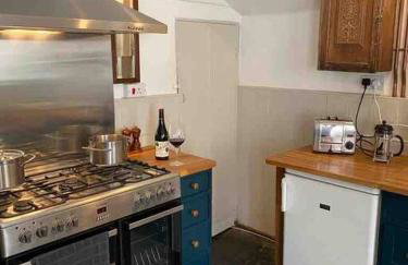 Lovely Cottage beside Surf Beaches & Bude Canal - Foto 32