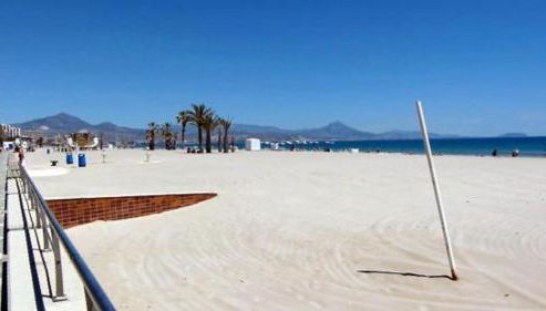 Apartamentos Lunamar - Photo 4