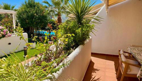 LA HACIENDA GOLF Apartamento Nuevo con WIFI y CALEFACCIÓN-SOLO FAMILIAS O PAREJA- NO GRUPOS- - Foto 3, Garden view