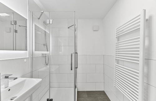 Perfekt für Firmen und Gruppen - 1 Haus - 12 Wohnungen - Foto 14