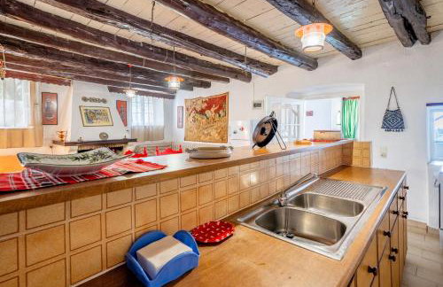 Priest's Traditional Mansion - Photo 8