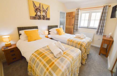 Sunnyside Barn - Photo 7