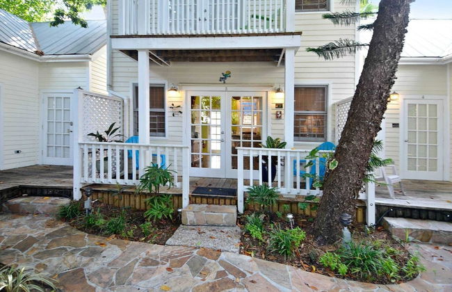 Tranquility by Avantstay Close to Duval St w/ BBQ & Shared Pool - Foto 29