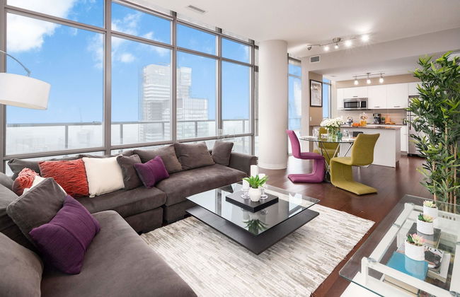 QuickStay Two-Bedroom Condo - Photo 45