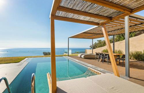 Mani Theasis - Foto 53