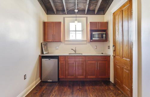 2038 Iberville Studio Rear 2BD - Foto 16