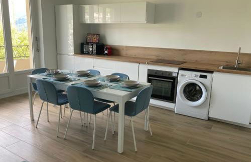 T4 rénové vue montagne hyper centre 3 chambres climatisation - Foto 6