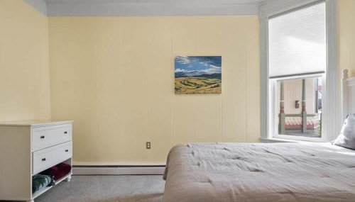 The Zinnia Victorian Charm with Mountain Views - Foto 3