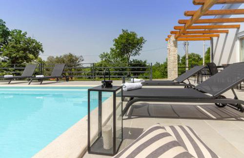 Beautiful villa Foska with private Pool near the beach - Photo 3