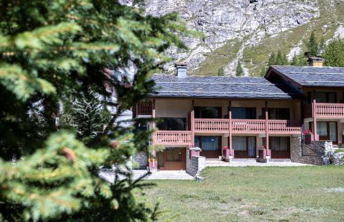 StaniVal - Duplex vue montagne avec terrasse et parking - Val d'Isère - Foto 27