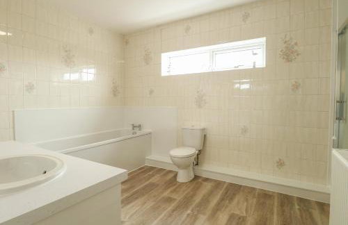 The Look Out - Photo 16