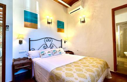 Casa Can Lluc con piscina, jardín y vista al campo - Foto 25