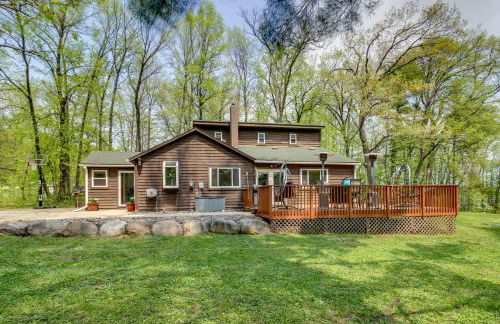 Minnesota Cabin with Deck and Private Beach - Foto 33