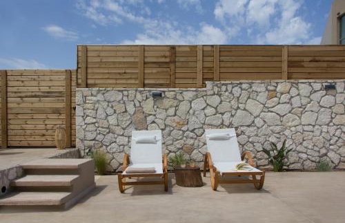 Endogeios Luxury Villas - Photo 8