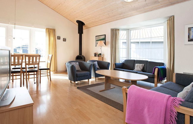 6 Person Holiday Home on a Holiday Park in Grasten - Foto 18