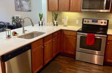 Houston Luxury 1BR-3BD-Pool-Gym - Foto 16