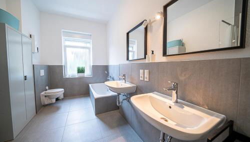 DQ01 - Monteurwohnung - WLAN - 5 Personen - Foto 2