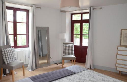 Gite La Maison Blanche Familiale Château La Roche Racan - Foto 12