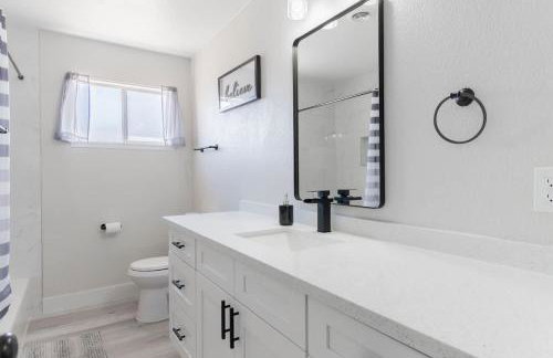 5Mins to Fremont 10Mins to Strip! Sleeps 8! - Foto 10