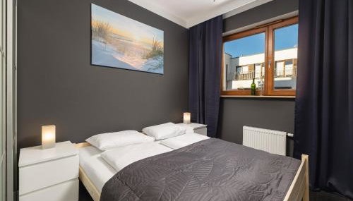 Mysterious Blue Apartment with Two Bedrooms and Balcony in Świnoujście by Noclegi Renters - Foto 2