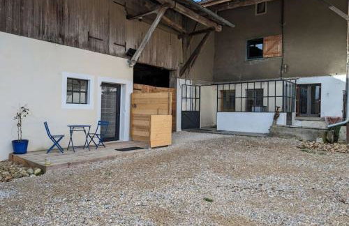 Logement - Studio indépendant à Pérouges - Foto 11