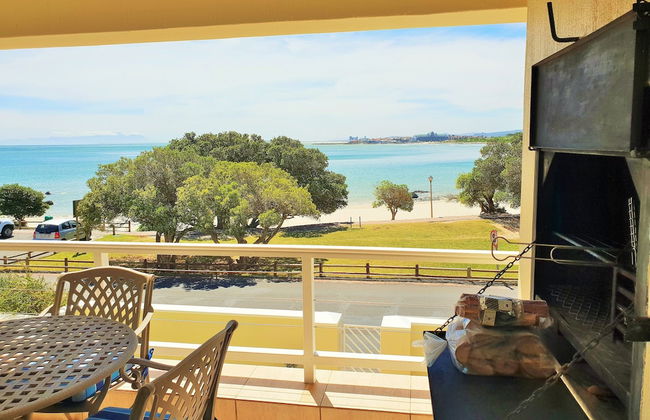 Gold Water - Photo 19