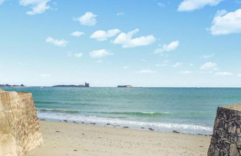 Nice Home In Quettehou With Kitchen - Foto 34