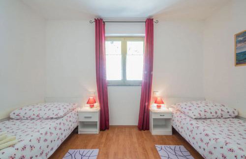 Villa Dorijana, a beachfront holiday home - Foto 23