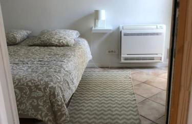 T2 - Rez de Jardin, proche de la mer - Foto 8