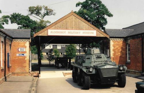 1 Bed 1 Bath, Modern Town Center Apartment, Netflix By Redwood Stays - Foto 19