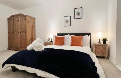 Families, Contractors, BIG bedrooms and Secure parking - Foto 12