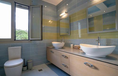 Palm Tree Beach Villa - Photo 2