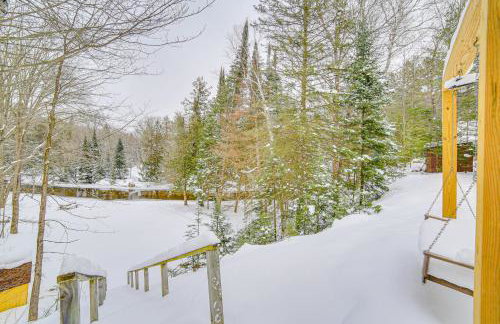 Ice Fish and Snowmobile Riverfront Manistique Cabin - Foto 22