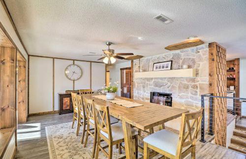 Fish House with Deck, Fire Pit and River Views - Foto 7