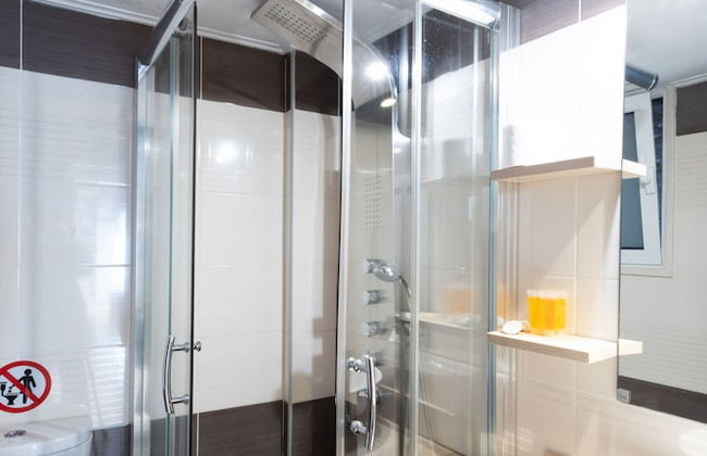 A Luxury Comfortable 2bdrm Apt in Athens - Foto 36