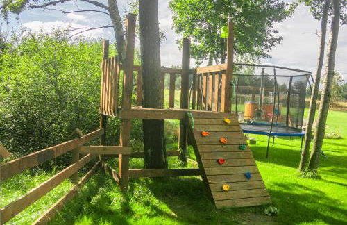 Ostoja Lemany - domki na Kaszubach, sauna, balia-jacuzzi, plac zabaw, tyrolka , dwa boiska, miejsce na ognisko, grill gazowy - Foto 53