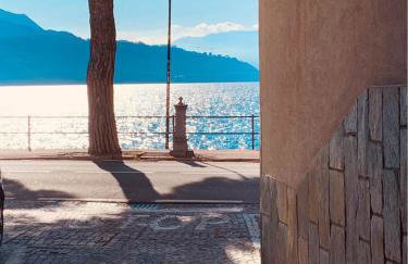Vicolo Fiori, appena ristrutturata, centralissima e ad un passo dal lago! - Foto 23