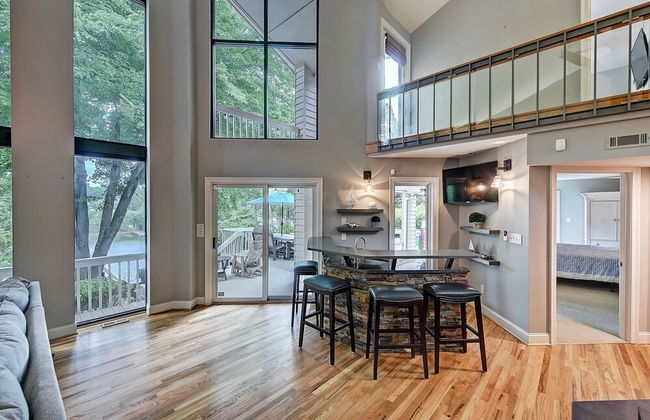 Butler Bliss by Avantstay Private Dock Views - Foto 15