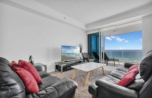 Reflection Tower Two - Foto 65