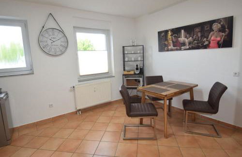 Bliss Place - 1R Premium Apartment - Kingsize Bett, Smart TV, Küche, Balkon, Waschkeller - Foto 11