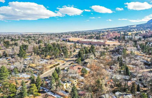 Adobe del Sur Architectural Gem Near Broadmoor - Foto 51